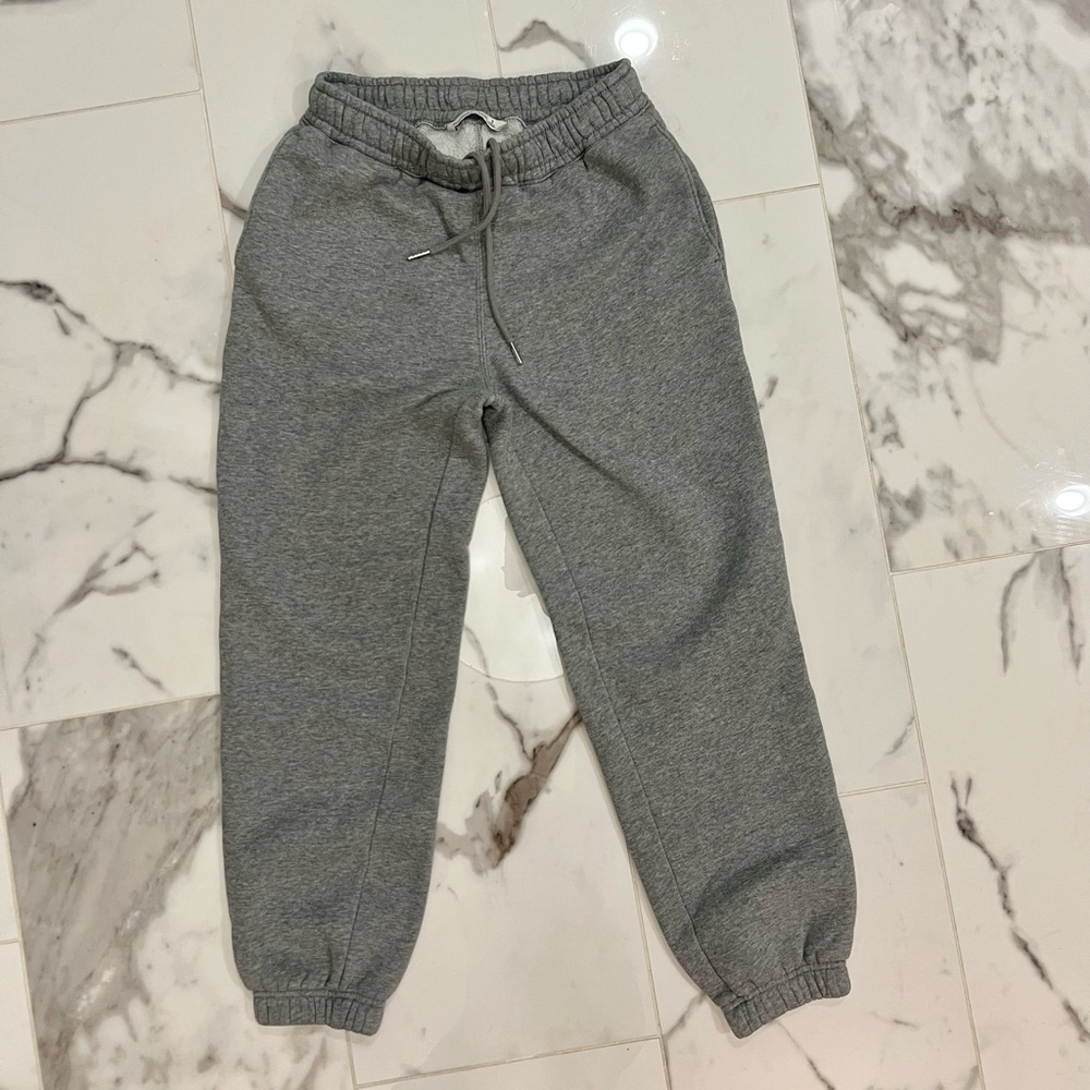 Abercrombie & Fitch Sunday Grey Women’s Joggers